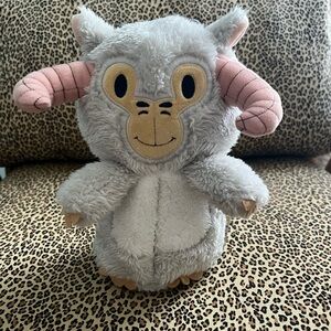 Star Wars Hallmark Luke and Tauntaun itty bitty